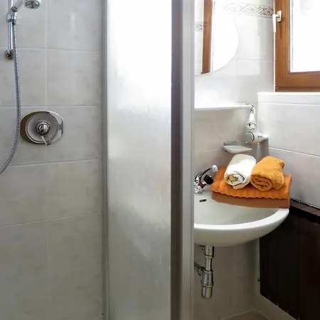 Gastehaus Gisela 360w Apartment *