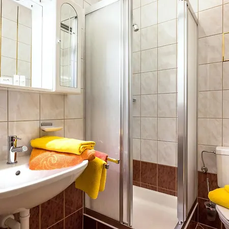 Gastehaus Gisela 360w *