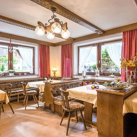 Gastehaus Gisela 360w דירה