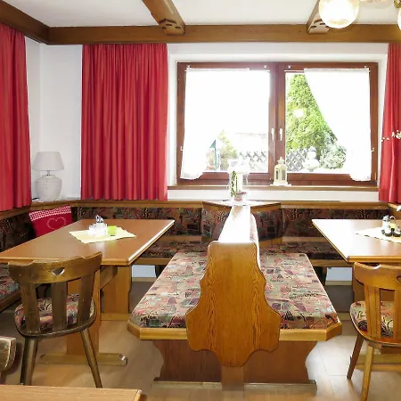 Gastehaus Gisela 360w דירה *